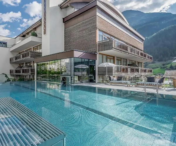 Bergland Design- Und Wellnesshotel